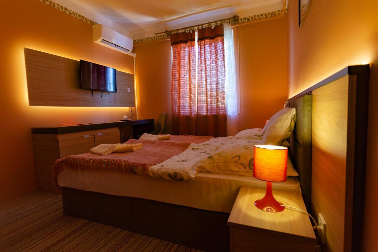 Bed and Breakfast Alabastrom Panzio Es Etterem Bogács Exterior foto